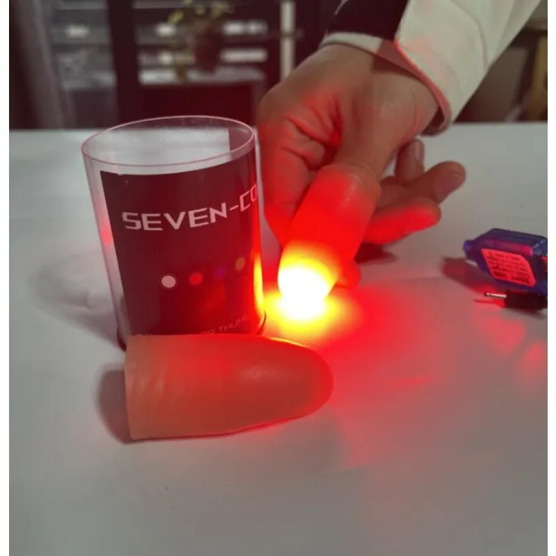 Seven Colors LED Light Thumb M - Thumb Tip Magic Trick Set recension och pris